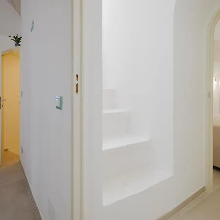 Dom wakacyjny Dimora Lavinia Centro Storico *